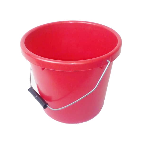 5 litre plastic buckets